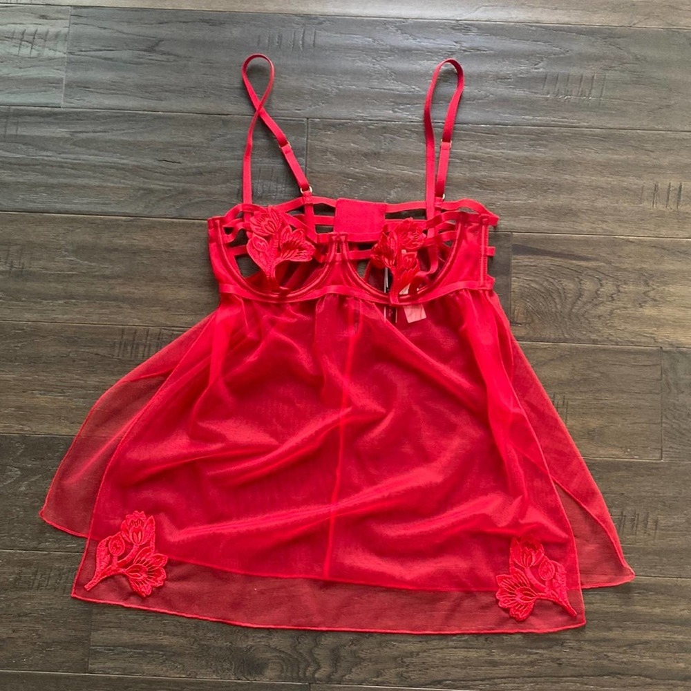 Victorias Secret Red Babydoll Lingerie Top Size Medium NWT